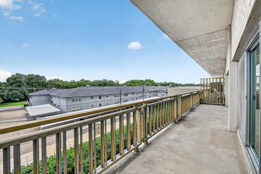 6211 W Northwest Highway #G312 Dallas, TX 75225