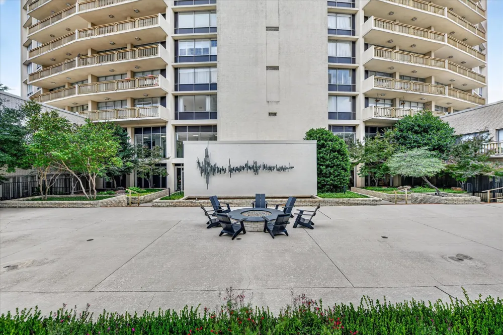 6211 W Northwest Highway #G312 Dallas, TX 75225
