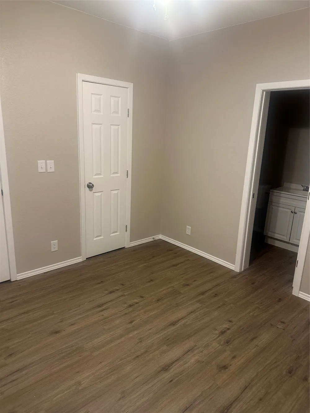 208 Washington Street Bowie, TX 76230