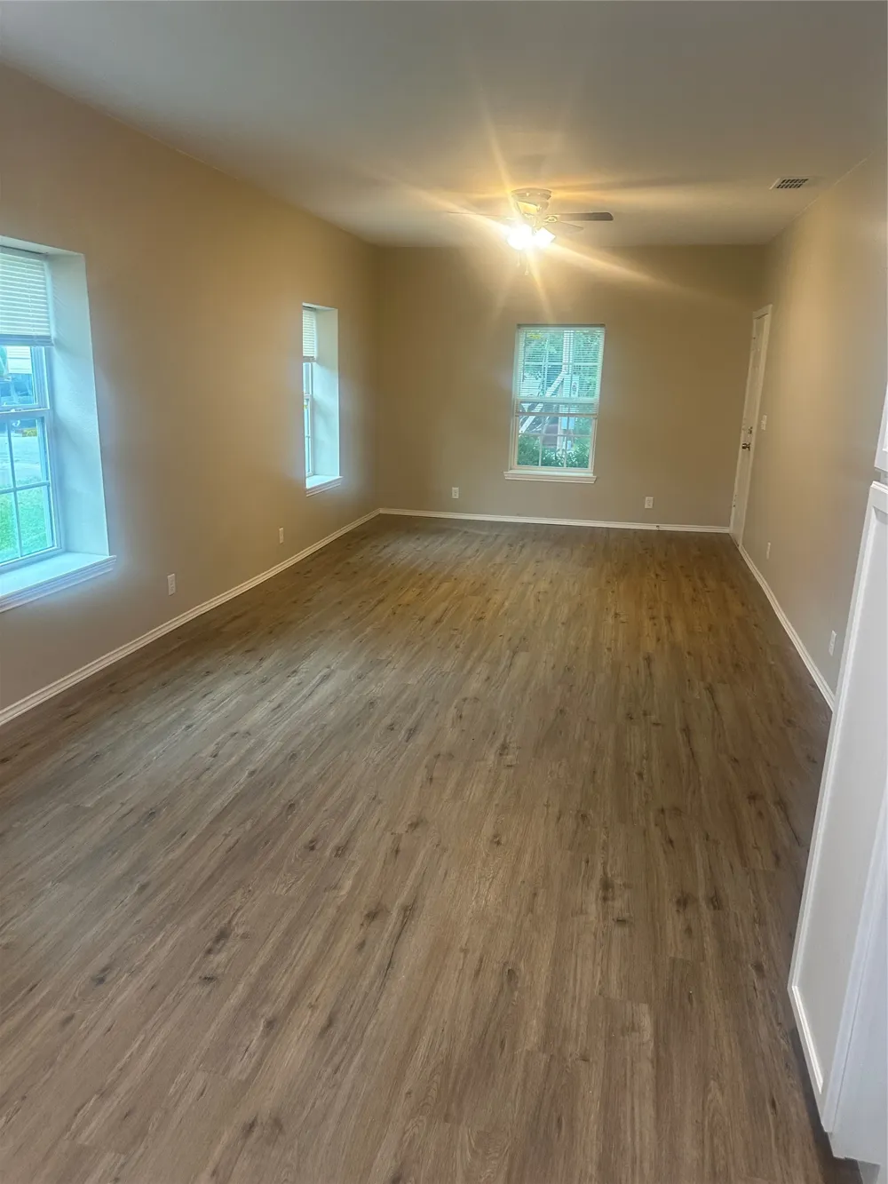 208 Washington Street Bowie, TX 76230