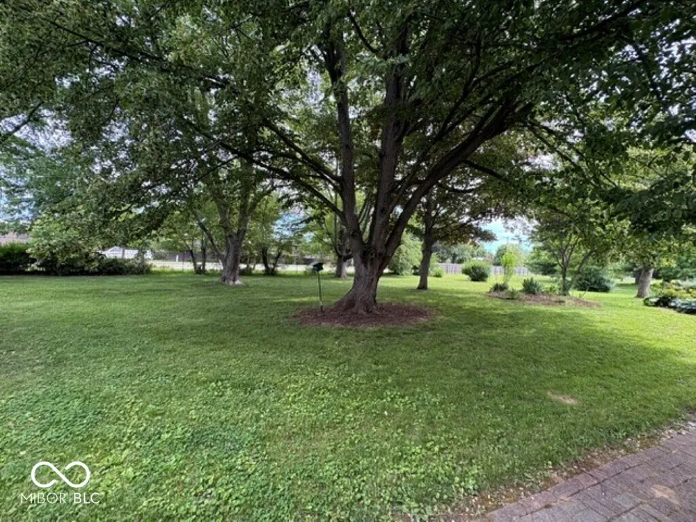 2204 Avalon Court Kokomo, IN 46902