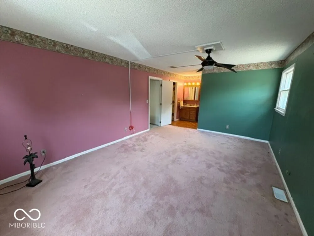 2204 Avalon Court Kokomo, IN 46902