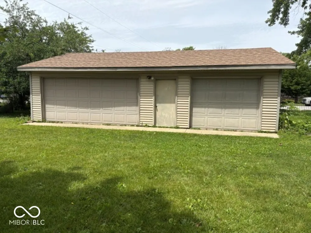 2204 Avalon Court Kokomo, IN 46902