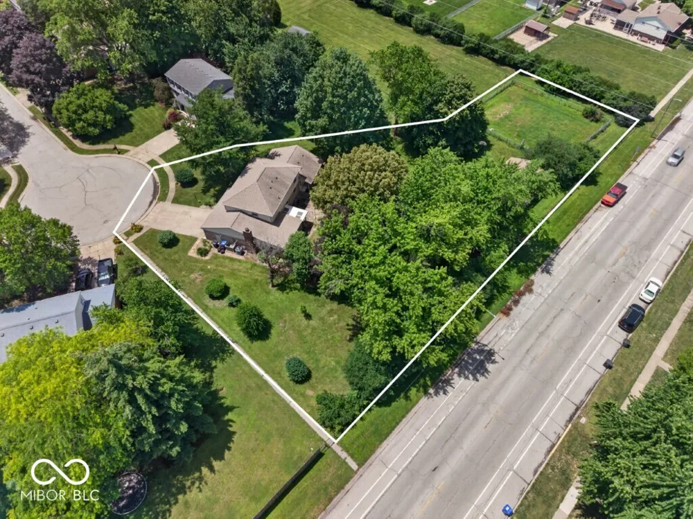 2204 Avalon Court Kokomo, IN 46902