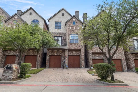 612 Rockingham Drive