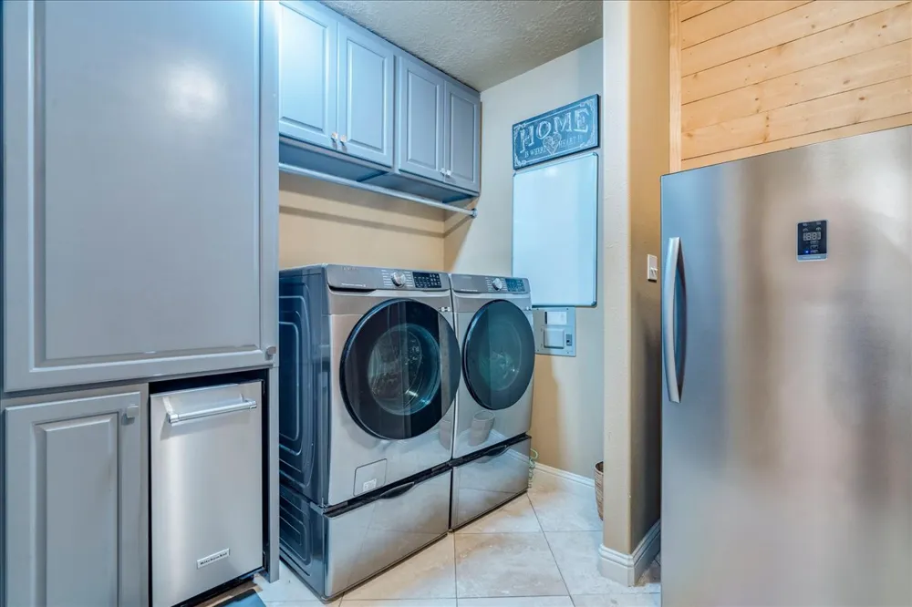 530 Woodland Drive Driftwood, TX 78619