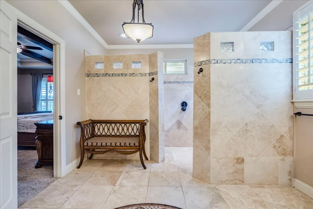 530 Woodland Drive Driftwood, TX 78619