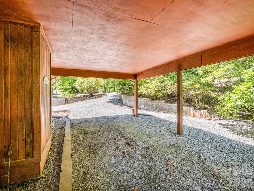 137 Amys Ridge Road Lake Lure, NC 28746