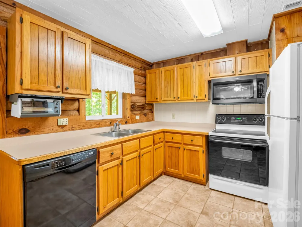137 Amys Ridge Road Lake Lure, NC 28746