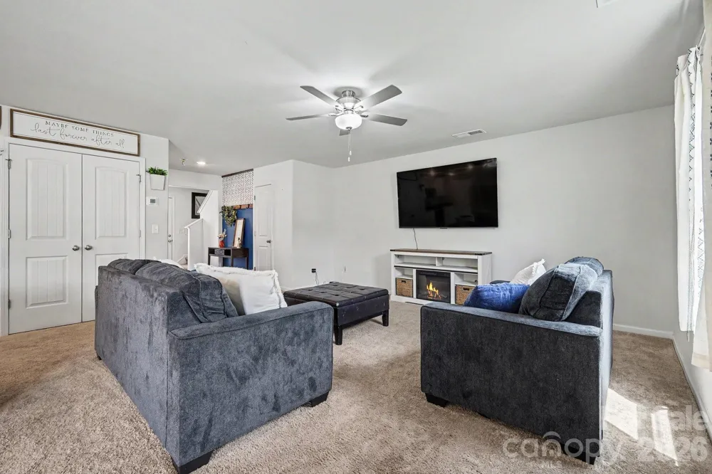 562 Lamorak Place Richburg, SC 29729