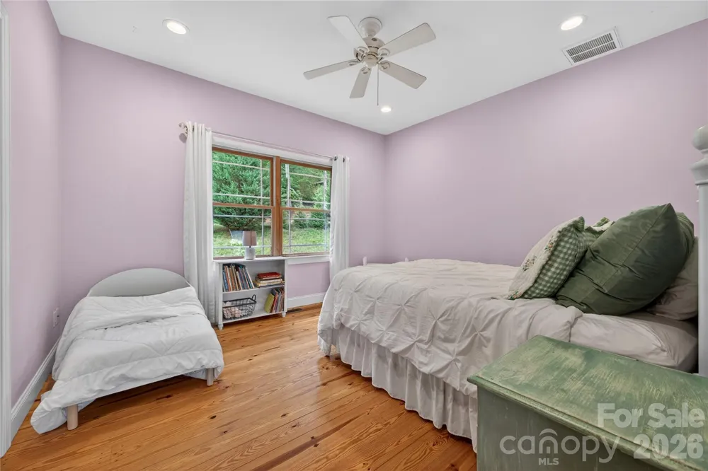 227 Black Bear Cove Clyde, NC 28721