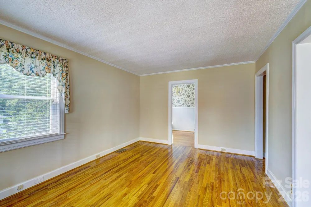 402 Houser Street Cherryville, NC 28021