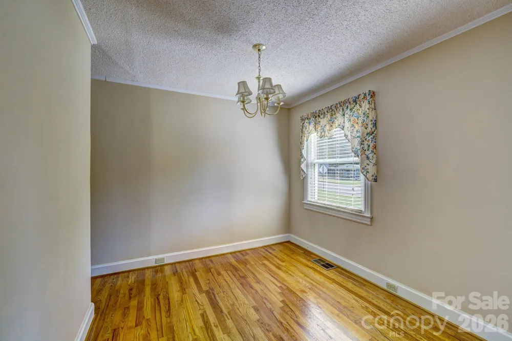 402 Houser Street Cherryville, NC 28021