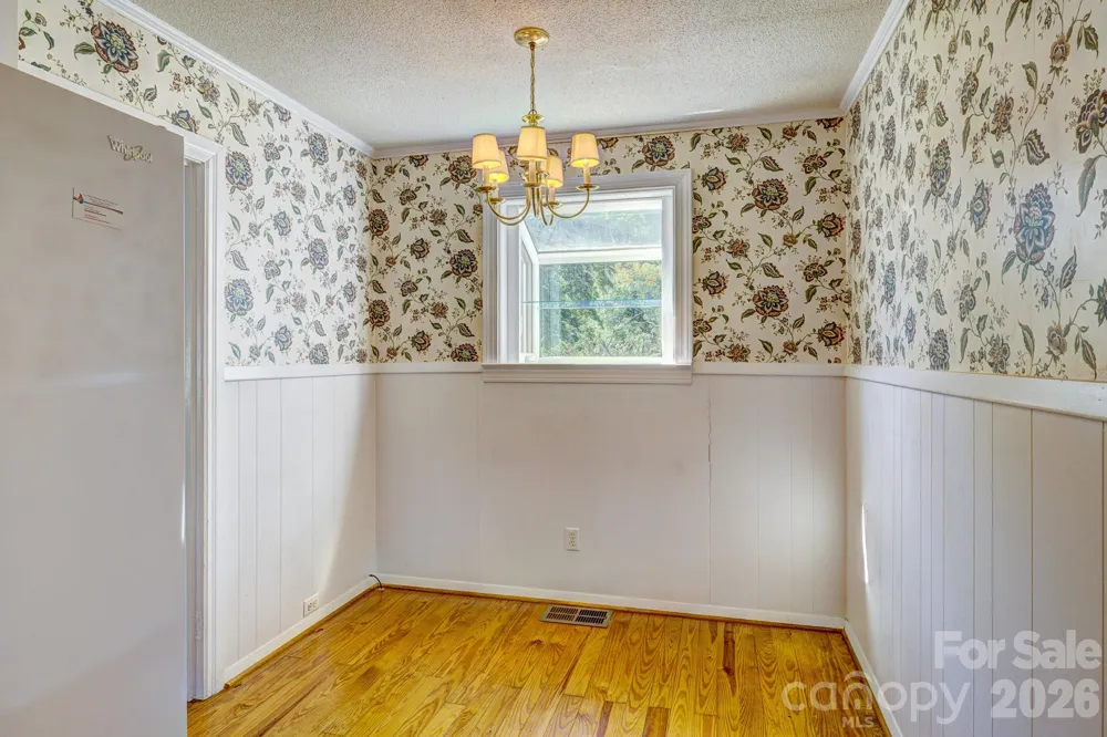 402 Houser Street Cherryville, NC 28021