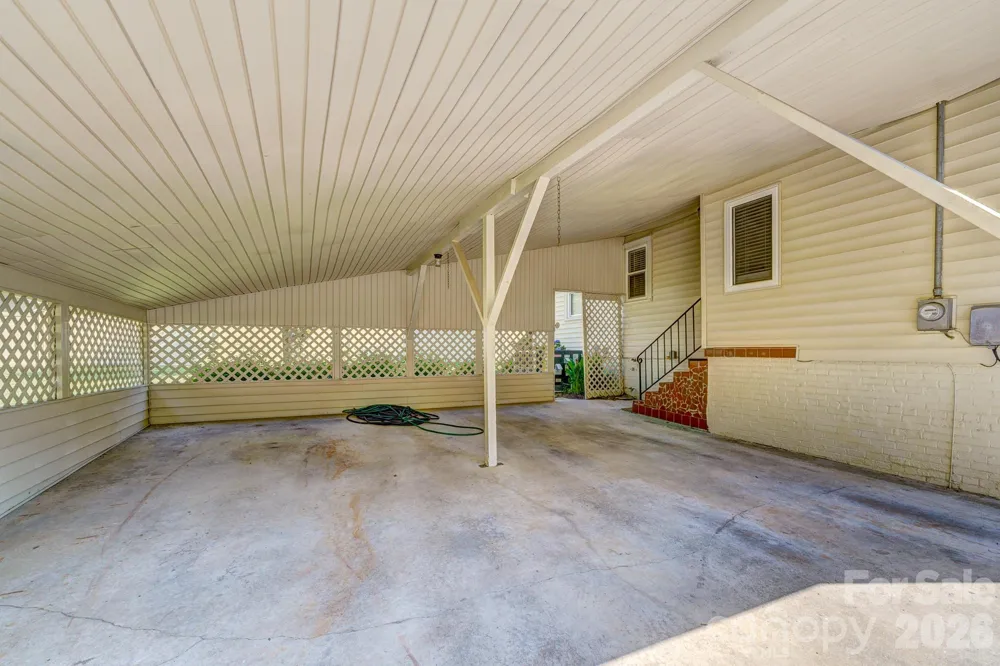 402 Houser Street Cherryville, NC 28021