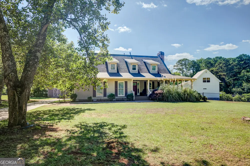 300 Briarwood RD Tyrone, GA 30290