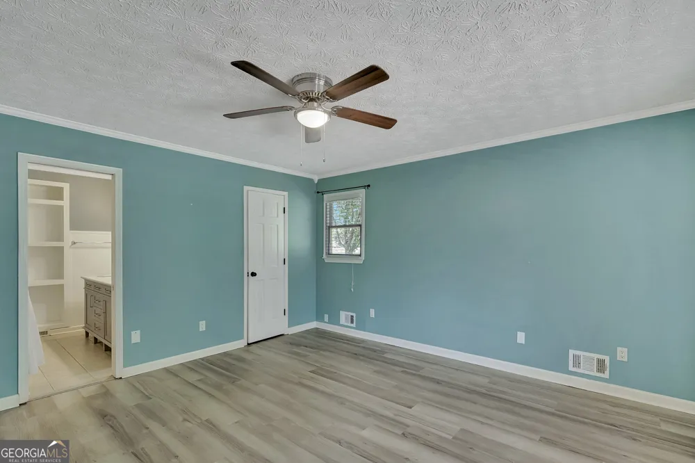 300 Briarwood RD Tyrone, GA 30290