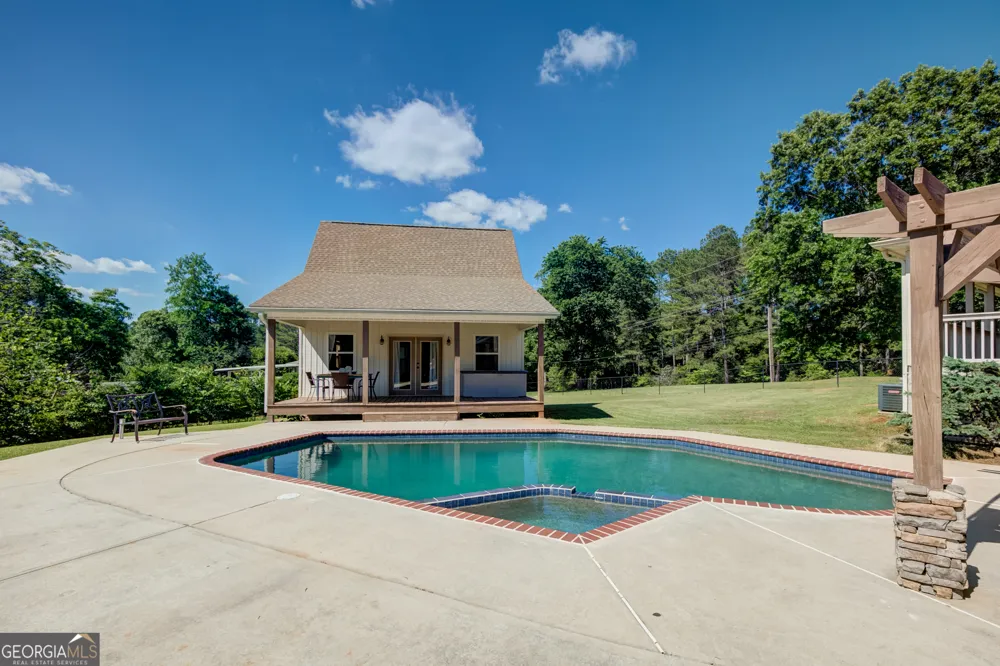 300 Briarwood RD Tyrone, GA 30290