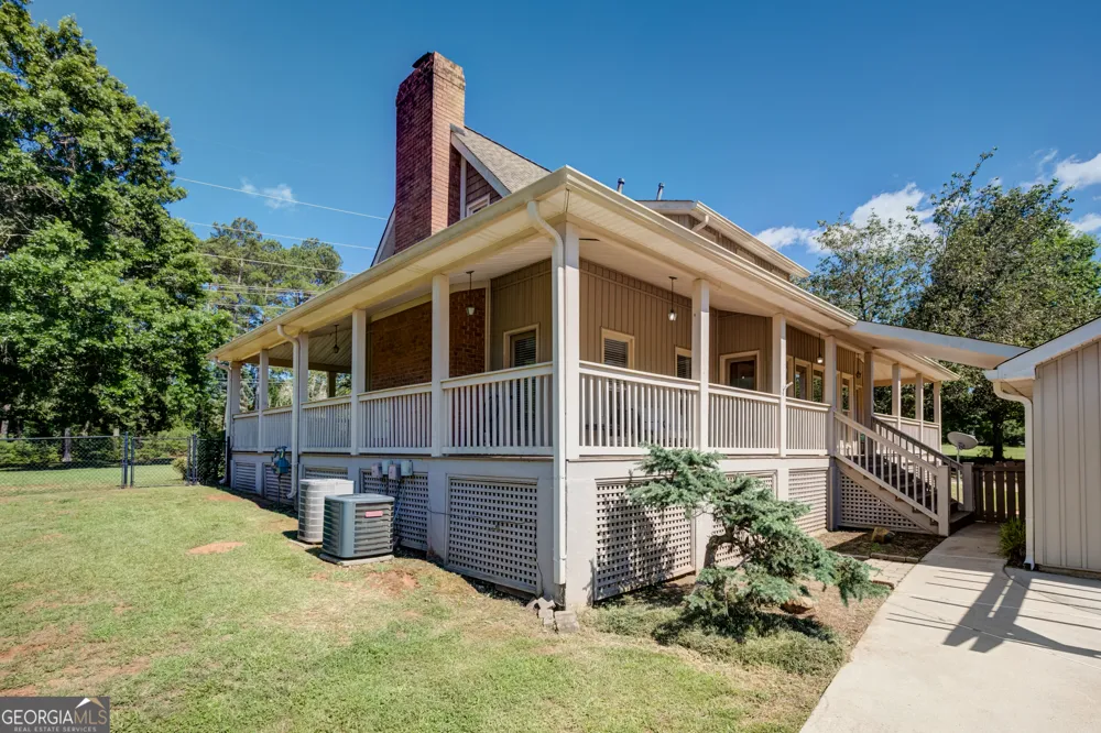 300 Briarwood RD Tyrone, GA 30290