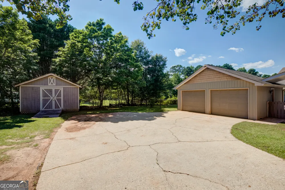 300 Briarwood RD Tyrone, GA 30290