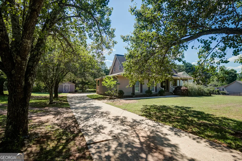 300 Briarwood RD Tyrone, GA 30290