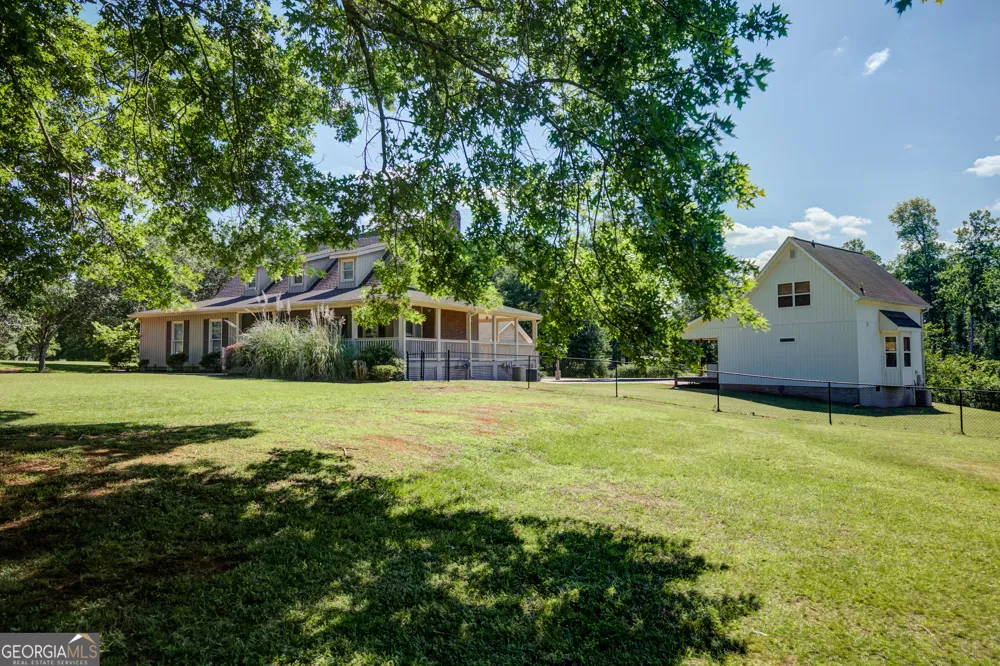 300 Briarwood RD Tyrone, GA 30290