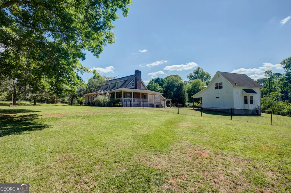 300 Briarwood RD Tyrone, GA 30290