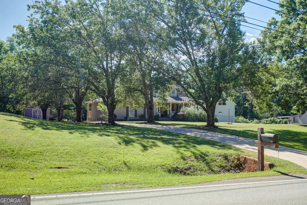 300 Briarwood RD Tyrone, GA 30290