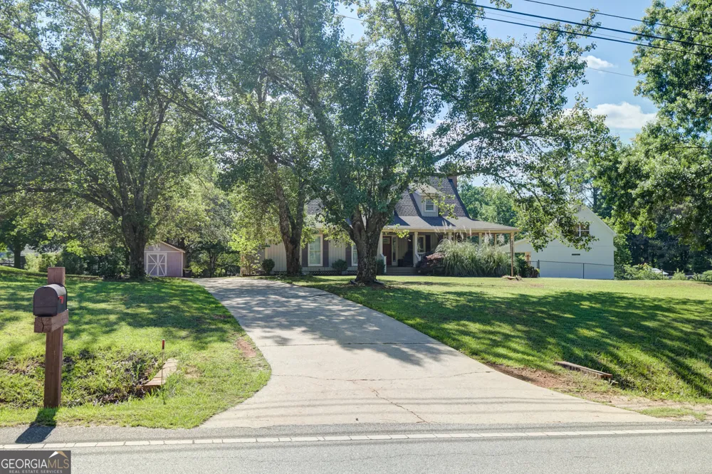300 Briarwood RD Tyrone, GA 30290