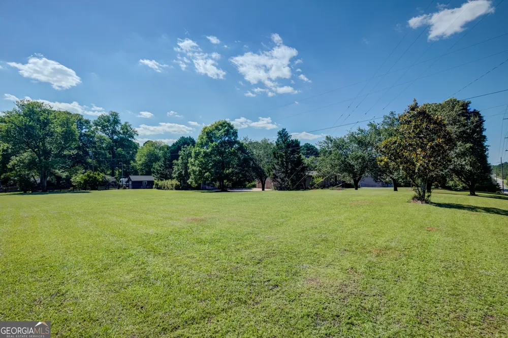 300 Briarwood RD Tyrone, GA 30290
