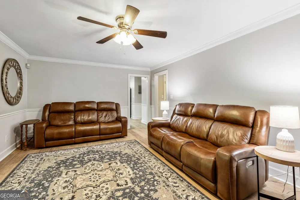 135 Crimson RDG Tyrone, GA 30290
