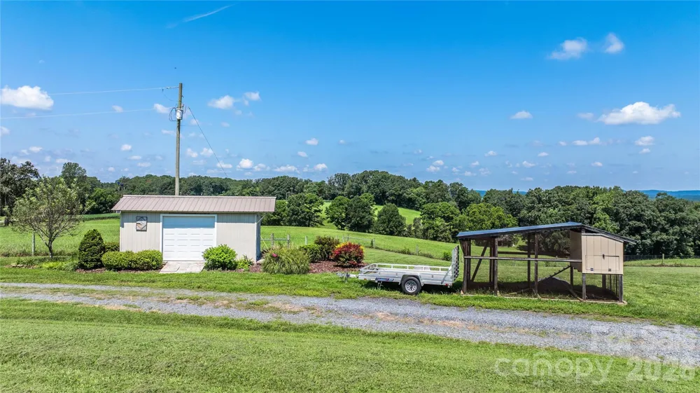 6350 Roscoe Road Denton, NC 27239