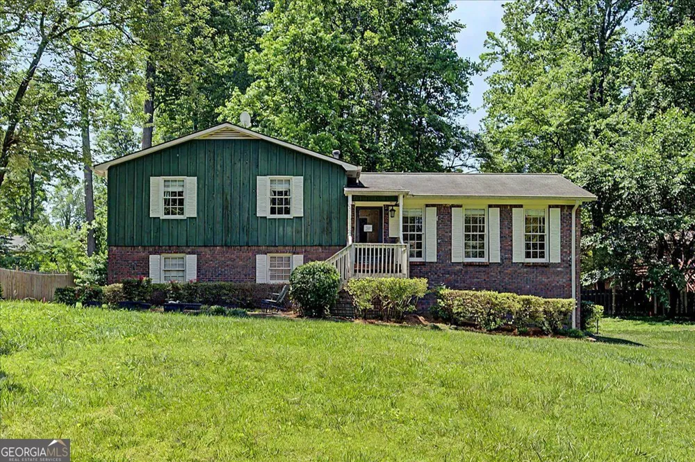 2611 Sandy Court