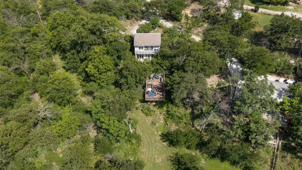 402 Aqua Way Lake Bridgeport, TX 76426