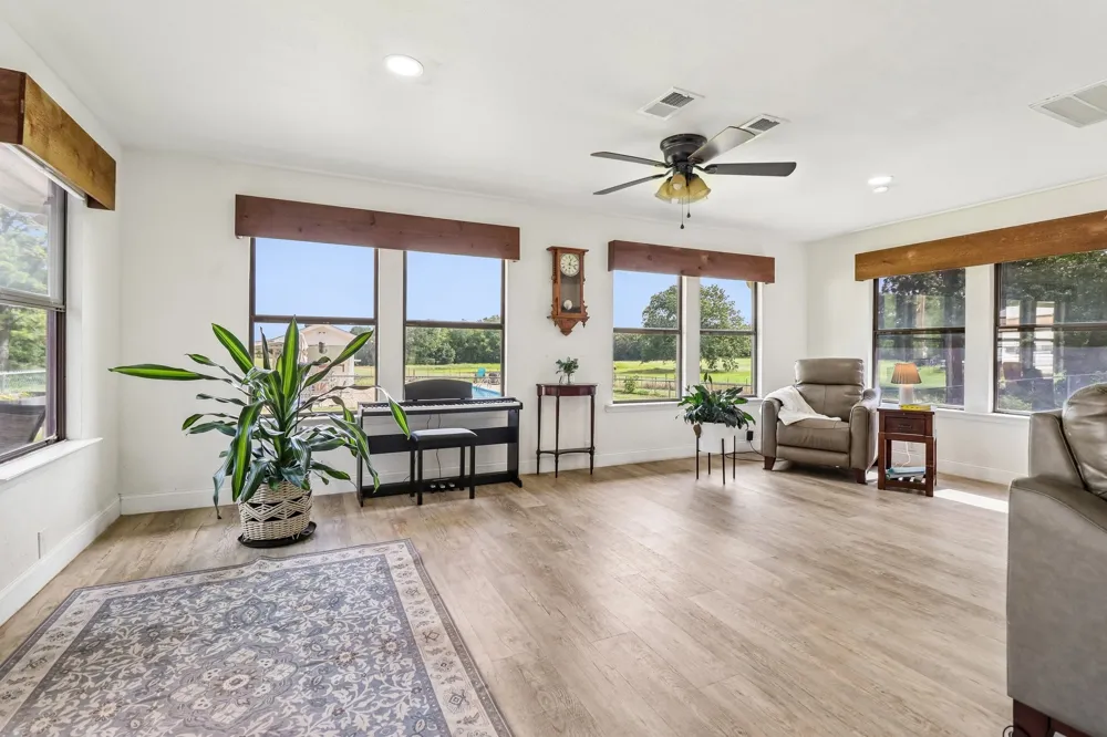 3076 Fm 2048 Boyd, TX 76023