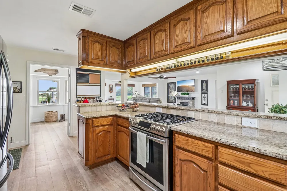 3076 Fm 2048 Boyd, TX 76023