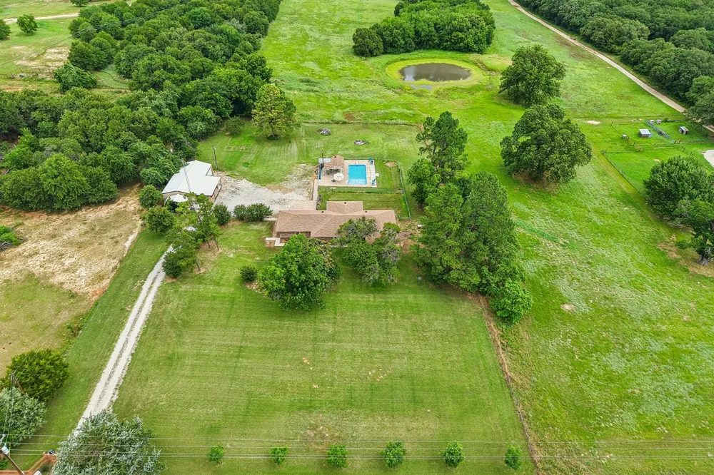 3076 Fm 2048 Boyd, TX 76023