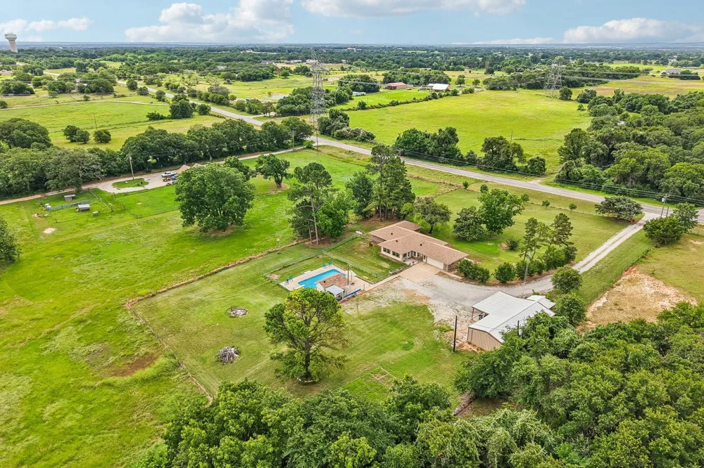 3076 Fm 2048 Boyd, TX 76023