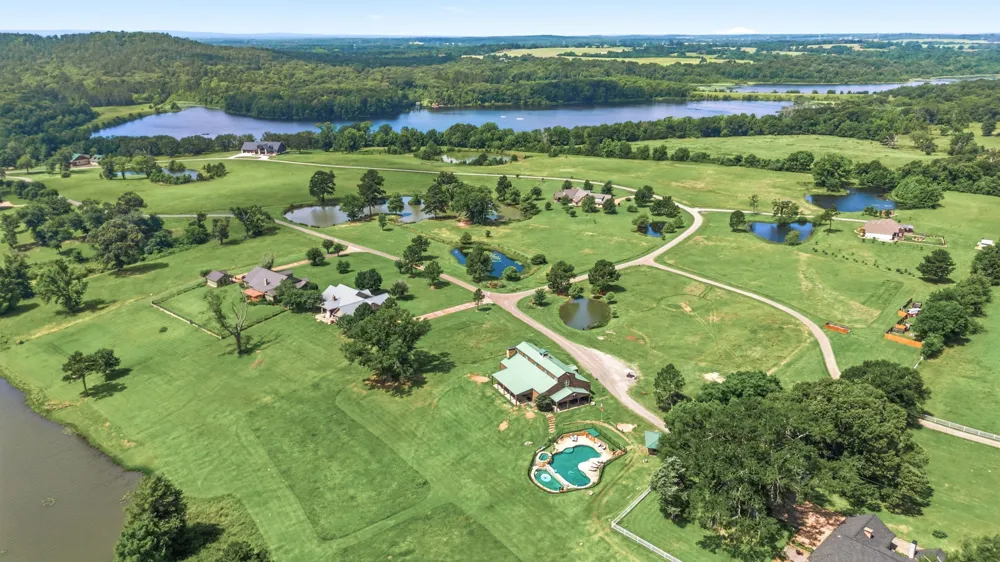 Caddo Creek Circle Larue, TX 75770