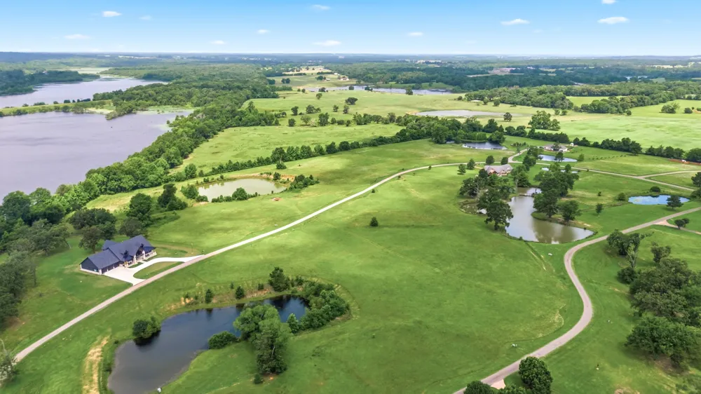 Caddo Creek Circle Larue, TX 75770