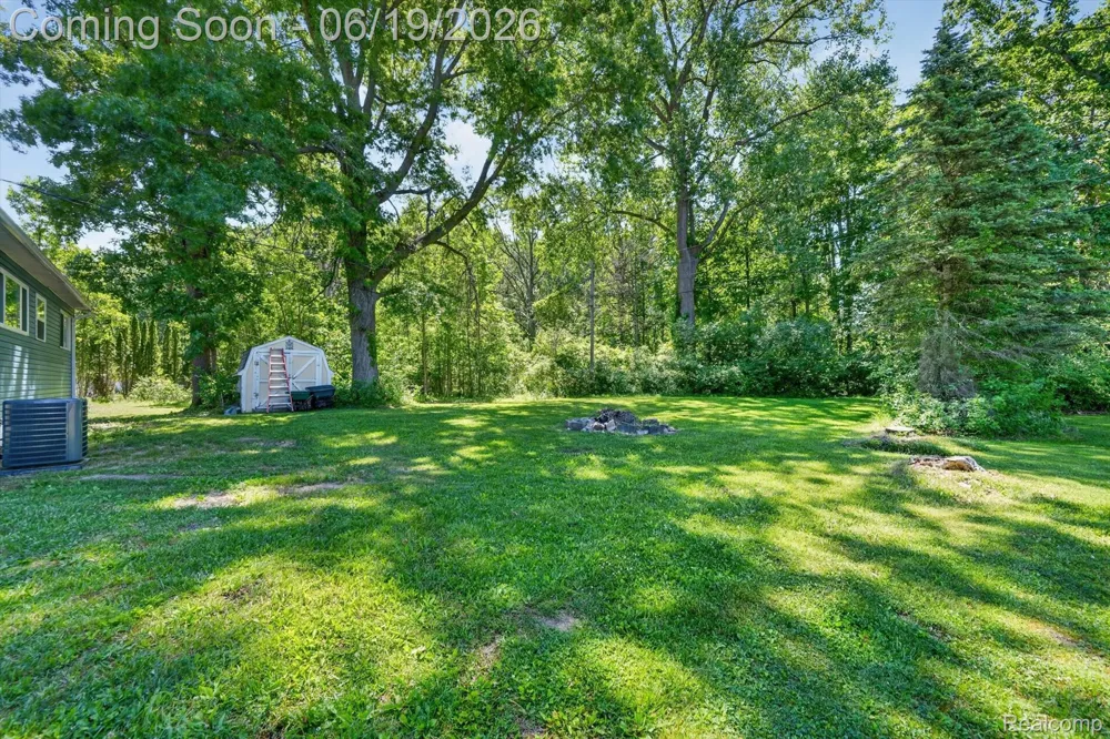 2185 Channel Drive Clay Township, MI 48028