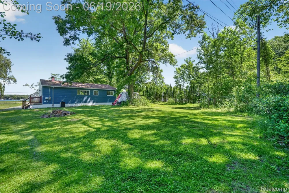 2185 Channel Drive Clay Township, MI 48028