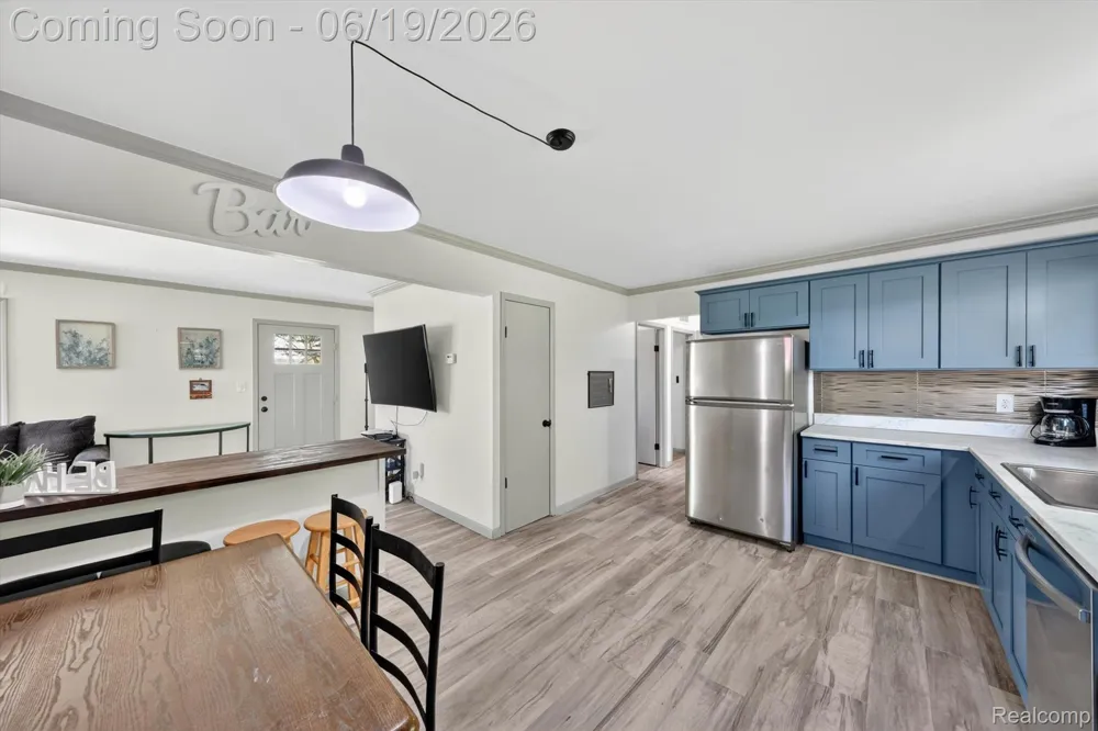 2185 Channel Drive Clay Township, MI 48028