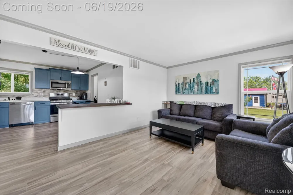 2185 Channel Drive Clay Township, MI 48028