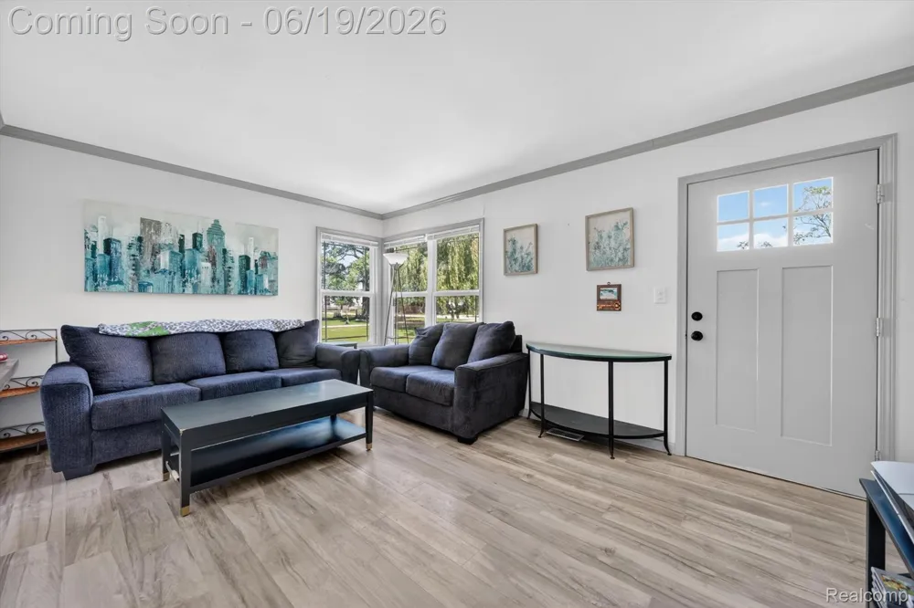 2185 Channel Drive Clay Township, MI 48028