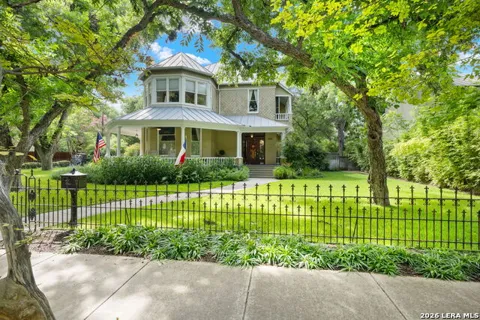 402 Madison