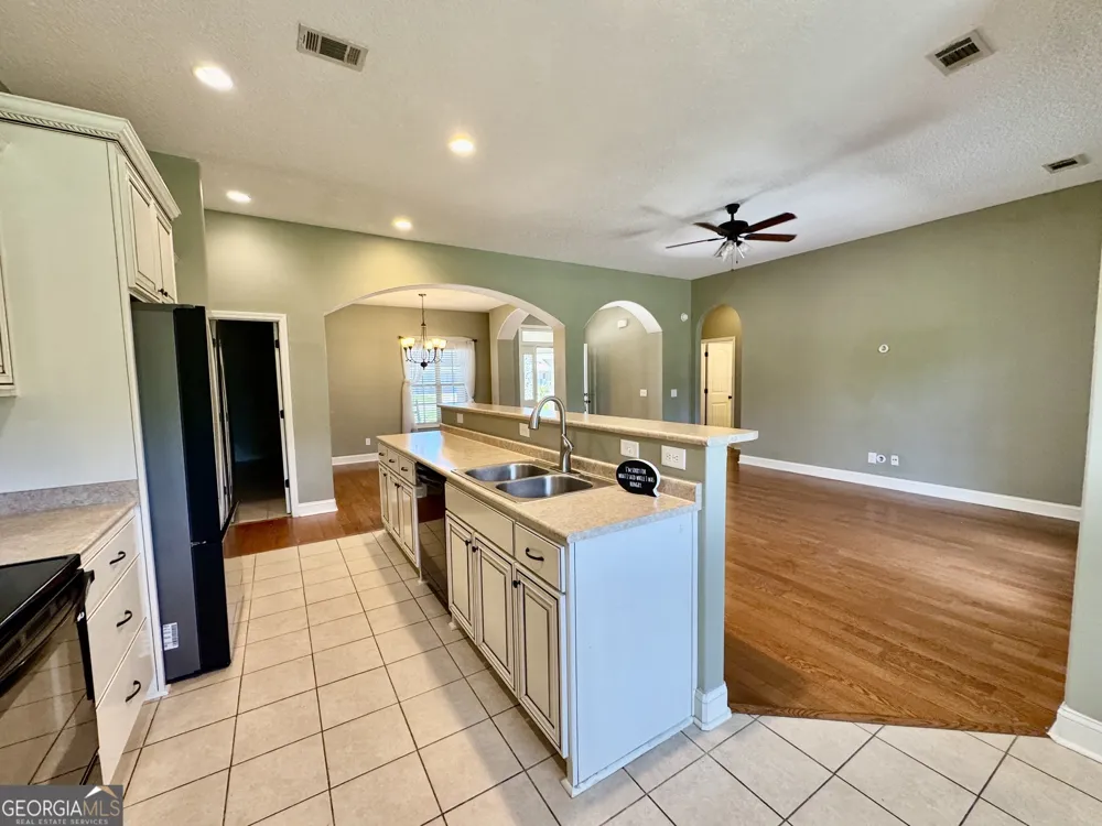 1038 Sand Dollar WAY Brunswick, GA 31523