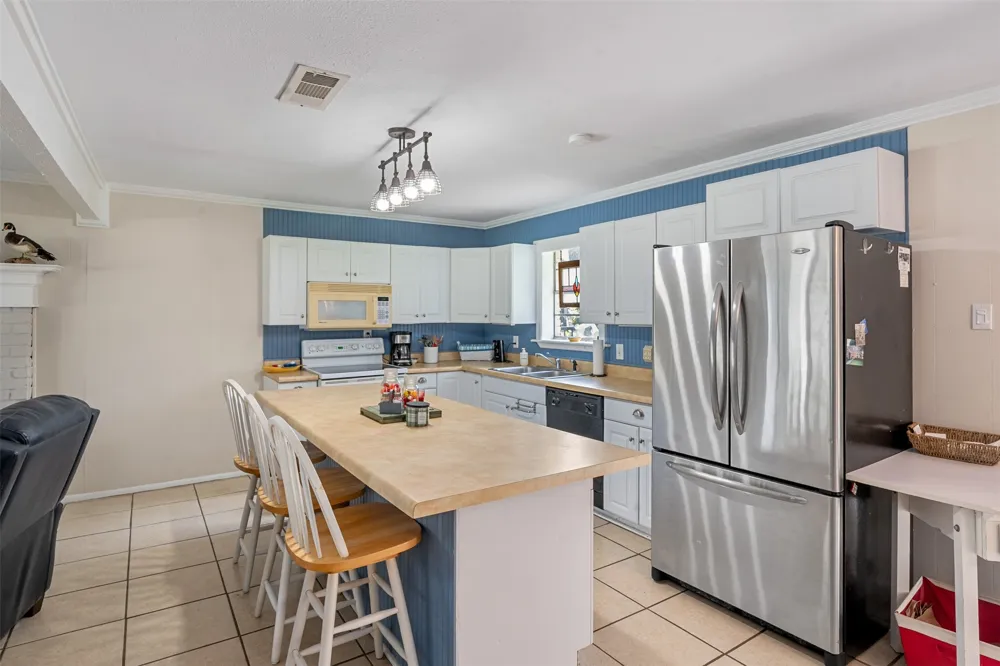 1725 Oak Shore Drive Tool, TX 75143