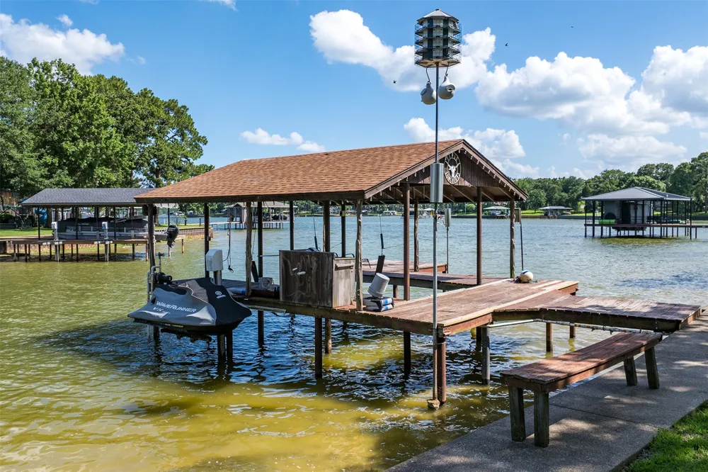 1725 Oak Shore Drive Tool, TX 75143