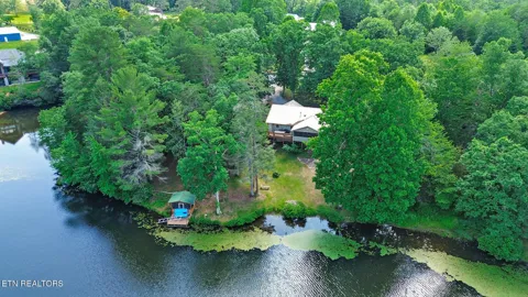 68 Boone Dock Rd